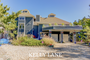 Kelly Lane Exterior