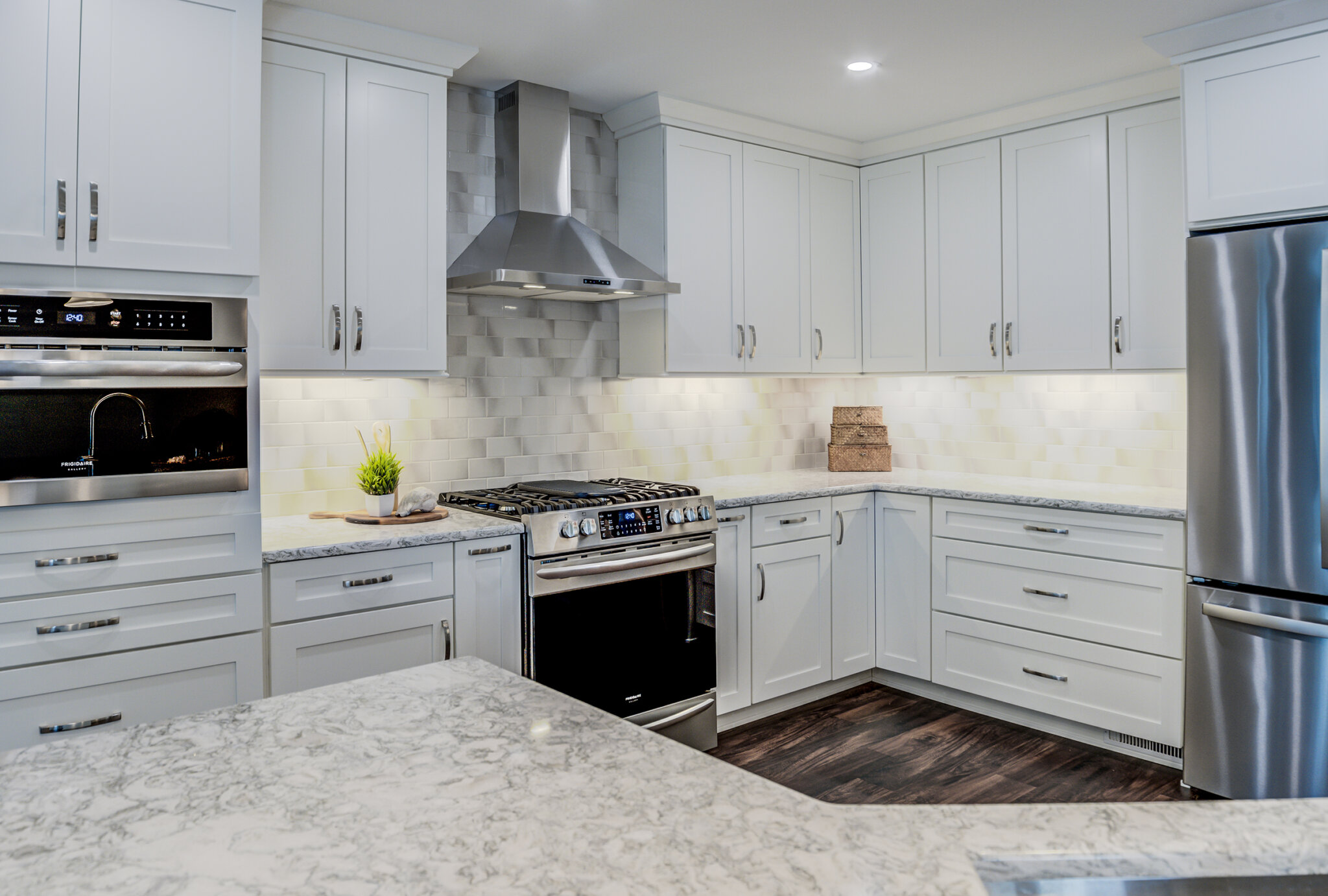 Bright Contemporary Kitchen Kitchen Remodel in Rehoboth Beach, DE by Sea Light Design-Build project photo 9