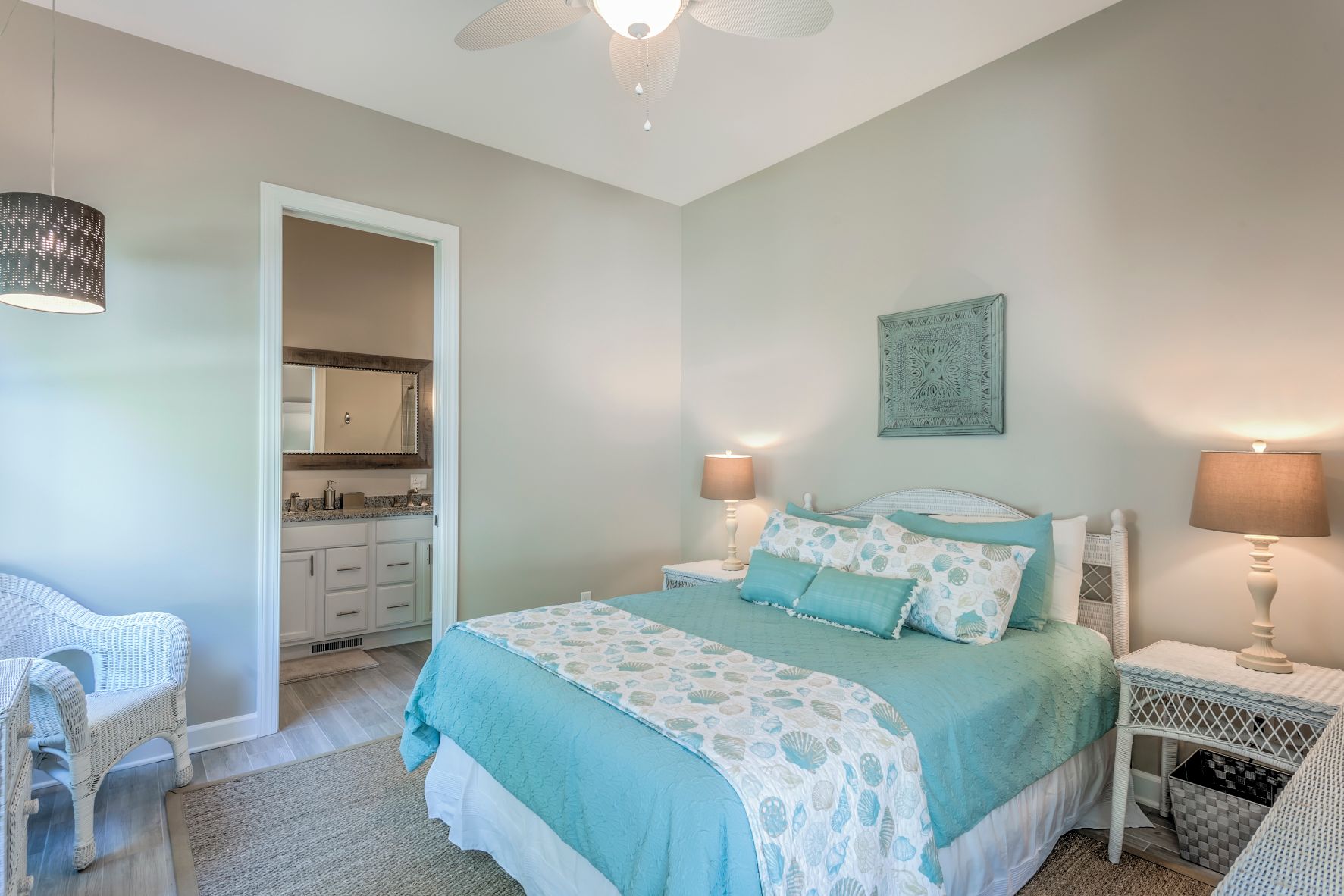 Addition in Juniper Court, Ocean Pines MD - Bedroom with Vintage Bedside Lamps
